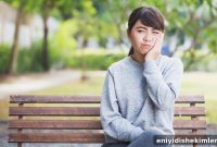 TMJ Pain: Causes, Symptoms, Treatments, and Top Exercises