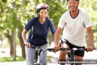 Summer Dental Implant Care: Protect Implants in Hot Weather