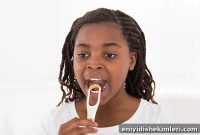 Tongue Scraping: A Simple Routine for Better Oral Health