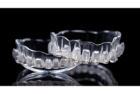 Why Does Your Retainer Smell and How to Fix It Quickly