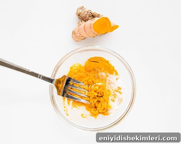 DIY Turmeric Teeth Whitening Paste Recipe for Brighter Teeth 4 turmeric teeth whitening paste