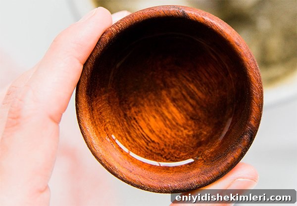 Make Neem Toothpaste for Gum Health: DIY Recipe and Guide 3 neem toothpaste