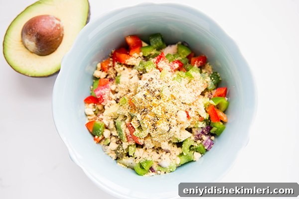 Quick Paleo Tuna Salad Ready in 5 Minutes 5 5-minute paleo tuna salad step 3