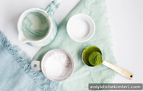DIY Matcha Mouthwash to Fight Bad Breath, Gingivitis & Cavities 3 green tea mouthwash