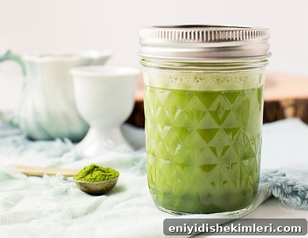 DIY Matcha Mouthwash to Fight Bad Breath, Gingivitis & Cavities 5 green tea mouthwash